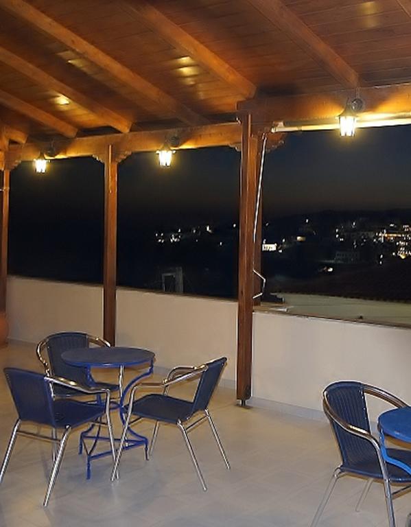 Appartement Idroussa à Batsíon Extérieur photo