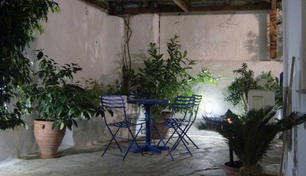 Appartement Idroussa à Batsíon Extérieur photo